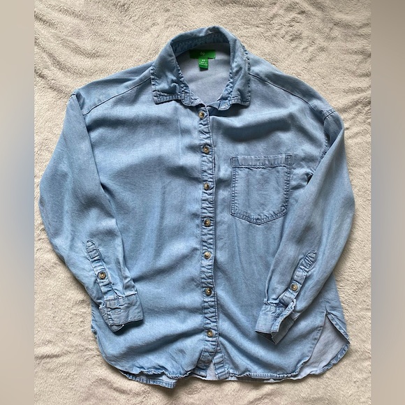 Blue Button Down - Picture 1 of 3